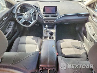 Zdjęcie 8 z 13 samochodu: 2019 NISSAN ALTIMA S VIN:1N4BL4BV7KC148007 - miniatura