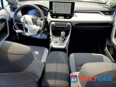 Zdjęcie 8 z 13 samochodu: 2025 TOYOTA RAV4 LIMITED VIN:4T3D6RFV3SU196313 - miniatura