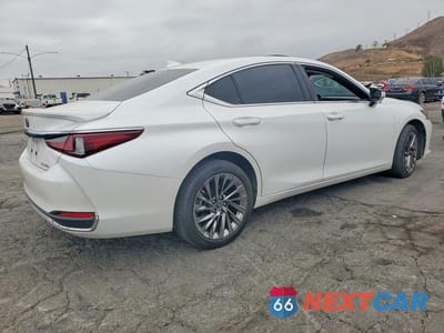Trzecie zdjęcie samochodu z tyłu: 2025 LEXUS ES 300H LUXURY VIN:58AEA1C17SU062752 - miniatura