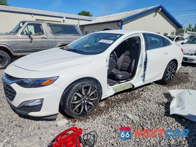2023 CHEVROLET MALIBU RS 1G1ZG5ST9PF175077 - główne zdjęcie licytacji z USA - miniatura