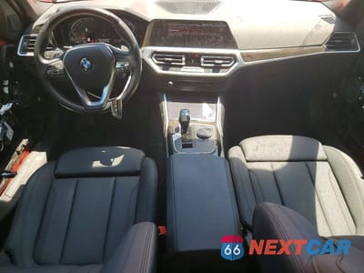 Zdjęcie 8 z 13 samochodu: 2021 BMW 330XI VIN:3MW5R7J00M8B57250 - miniatura