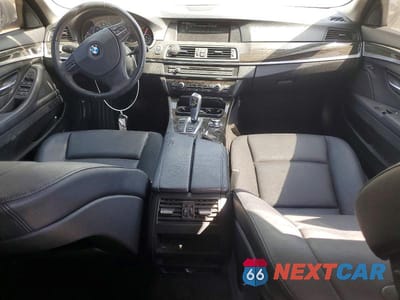 Zdjęcie 8 z 12 samochodu: 2013 BMW 528 I VIN:WBAXG5C55DD233382 - miniatura