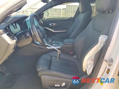 Zdjęcie 7 z 12 samochodu: 2020 BMW 330I VIN:3MW5R1J04L8B16549 - miniatura