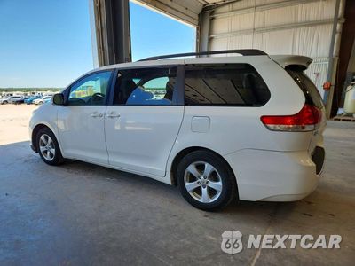 Drugie zdjęcie samochodu z przodu: 2011 TOYOTA SIENNA LE VIN:5TDKK3DCXBS013539 - miniatura