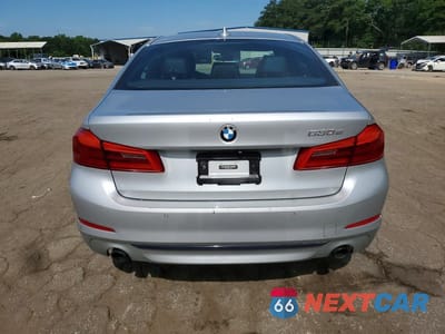 Zdjęcie 6 z 12 samochodu: 2018 BMW 530E VIN:WBAJA9C51JB249245 - miniatura