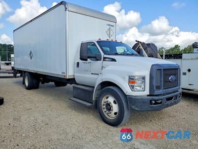 Czwarte zdjęcie samochodu z boku: 2017 FORD F650 VIN:1FDWF6DX2HDB07747 - miniatura