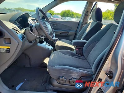 Zdjęcie 7 z 13 samochodu: 2007 HYUNDAI TUCSON SE VIN:KM8JN12D67U638649 - miniatura