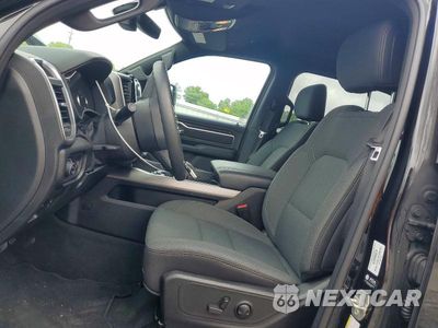 Zdjęcie 7 z 12 samochodu: 2024 RAM 1500 BIG HORN VIN:1C6SRFFT1RN124613 - miniatura