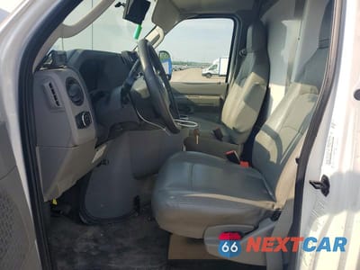 Zdjęcie 7 z 12 samochodu: 2023 FORD E350 REFRIGERATED BOX TRUCK VIN:1FDWE3FK7PDD32070 - miniatura