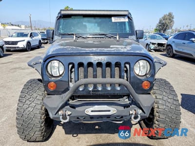 Piąte zdjęcie samochodu w środku: 2012 JEEP WRANGLER SPORT VIN:1C4AJWAG1CL281115 - miniatura