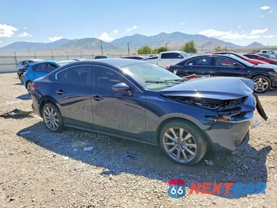 Czwarte zdjęcie samochodu z boku: 2022 MAZDA 3 PREFERRED VIN:3MZBPACL8NM305117 - miniatura