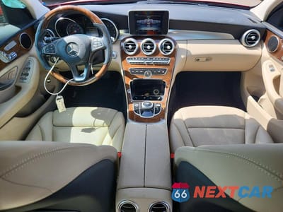 Zdjęcie 8 z 12 samochodu: 2017 MERCEDES-BENZ C 300 VIN:55SWF4JB6HU228788 - miniatura