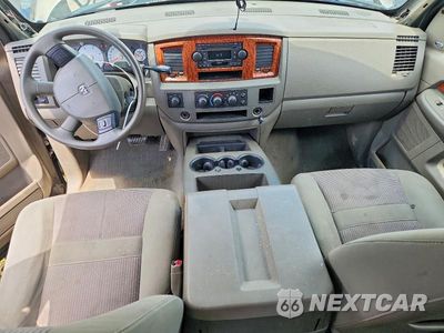 Zdjęcie 8 z 11 samochodu: 2006 DODGE RAM 3500 SLT VIN:3D7LX39C86G169331 - miniatura