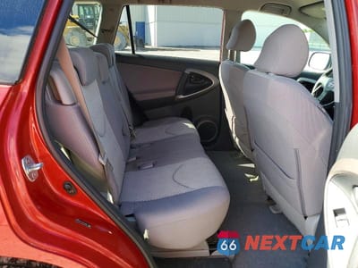 Zdjęcie 11 z 13 samochodu: 2006 TOYOTA RAV4 BASE VIN:JTMBK33V666005429 - miniatura