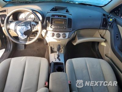 Zdjęcie 8 z 13 samochodu: 2009 HYUNDAI ELANTRA GLS VIN:KMHDU46DX9U785622 - miniatura