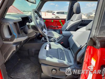 Zdjęcie 7 z 13 samochodu: 2022 FORD BRONCO BASE VIN:1FMEE5BP8NLA86609 - miniatura