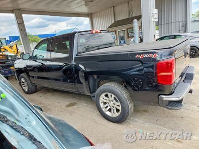 Drugie zdjęcie samochodu z przodu: 2017 CHEVROLET SILVERADO K1500 LT VIN:3GCUKREC4HG475774 - miniatura