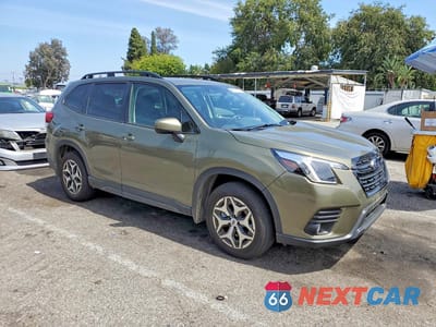 Czwarte zdjęcie samochodu z boku: 2023 SUBARU FORESTER PREMIUM VIN:JF2SKAEC2PH446594 - miniatura
