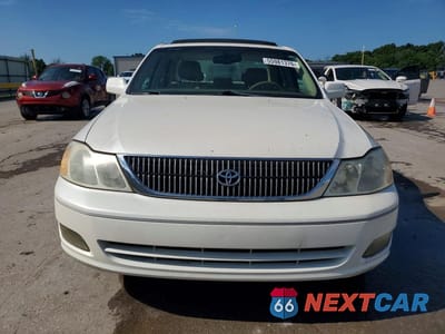 Piąte zdjęcie samochodu w środku: 2000 TOYOTA AVALON XLS VIN:4T1BF28B8YU106091 - miniatura