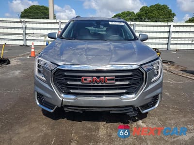 Piąte zdjęcie samochodu w środku: 2023 GMC TERRAIN SLE VIN:3GKALMEG7PL239037 - miniatura