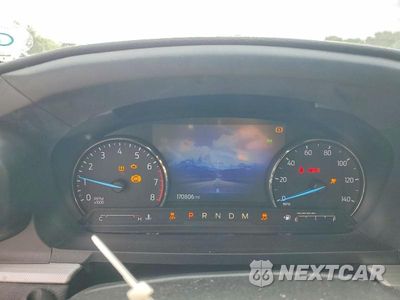Zdjęcie 9 z 12 samochodu: 2020 FORD EXPLORER XLT VIN:1FMSK8DH0LGB74160 - miniatura