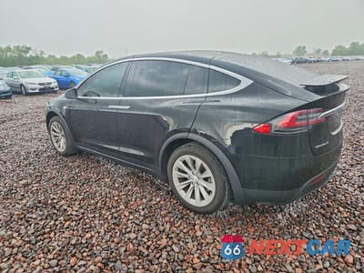 Drugie zdjęcie samochodu z przodu: 2016 TESLA MODEL X VIN:5YJXCBE23GF006981 - miniatura