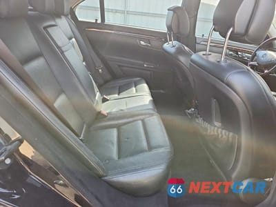 Zdjęcie 10 z 12 samochodu: 2013 MERCEDES-BENZ S 550 VIN:WDDNG7DB3DA510807 - miniatura