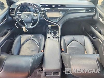 Zdjęcie 8 z 12 samochodu: 2019 TOYOTA CAMRY XSE VIN:4T1B61HK8KU753429 - miniatura