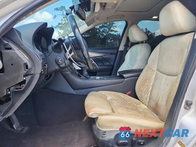 Zdjęcie 7 z 12 samochodu: 2017 INFINITI Q50 RED SPORT 400 VIN:JN1FV7APXHM850810 - miniatura
