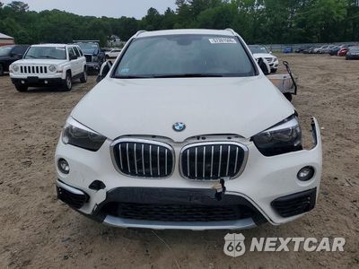 Piąte zdjęcie samochodu w środku: 2018 BMW X1 XDRIVE28I VIN:WBXHT3C34J5L30815 - miniatura