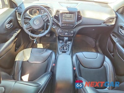 Zdjęcie 8 z 13 samochodu: 2019 JEEP CHEROKEE LATITUDE PLUS VIN:1C4PJMLX4KD329811 - miniatura