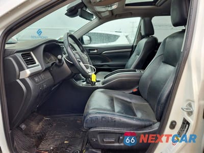 Zdjęcie 7 z 13 samochodu: 2019 TOYOTA HIGHLANDER HYBRID LIMITED VIN:5TDDGRFH0KS071178 - miniatura