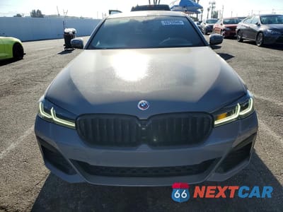 Piąte zdjęcie samochodu w środku: 2022 BMW 530 I VIN:WBA53BH07NCK28772 - miniatura