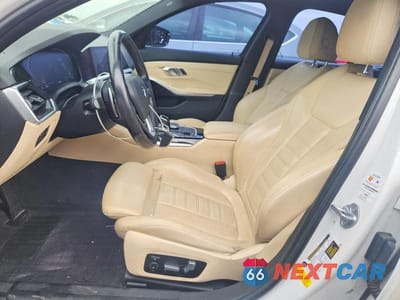 Zdjęcie 7 z 12 samochodu: 2019 BMW 330I VIN:WBA5R1C53KAK08165 - miniatura