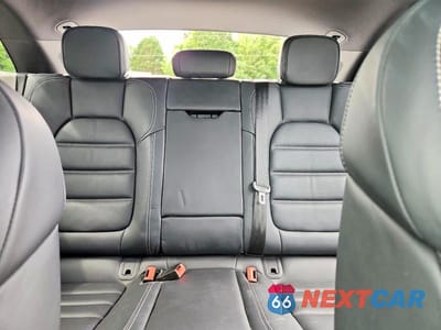 Zdjęcie 10 z 13 samochodu: 2023 PORSCHE MACAN BASE VIN:WP1AA2A52PLB07873 - miniatura