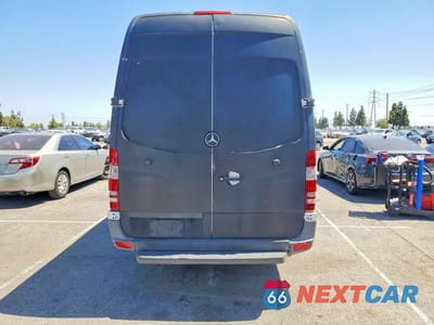 Zdjęcie 6 z 13 samochodu: 2016 MERCEDES BENZ SPRINTER 2500 DELIVERY VAN VIN:WD3PE8CDXGP317342 - miniatura