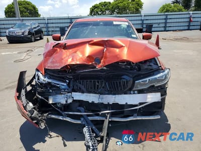 Piąte zdjęcie samochodu w środku: 2020 BMW 330I VIN:3MW5R1J05L8B27379 - miniatura