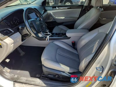 Zdjęcie 7 z 12 samochodu: 2017 HYUNDAI SONATA HYBRID LIMITED VIN:KMHE34L37HA072499 - miniatura