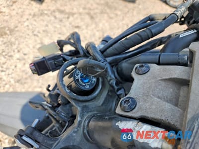 Zdjęcie 8 z 9 samochodu: 2019 YAMAHA MT07 VIN:JYARM27EXKA003778 - miniatura