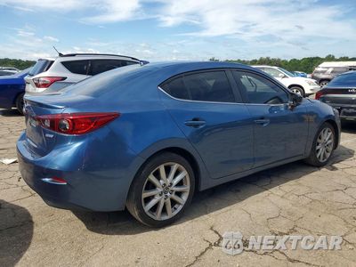 Trzecie zdjęcie samochodu z tyłu: 2017 MAZDA 3 TOURING VIN:3MZBN1V73HM116014 - miniatura