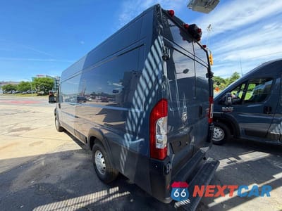 Trzecie zdjęcie samochodu z tyłu: 2019 RAM PROMASTER 3500 3500 HIGH VIN:3C6URVJGXKE545219 - miniatura