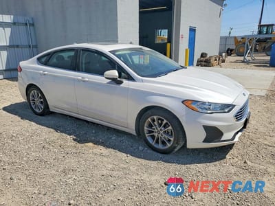 Czwarte zdjęcie samochodu z boku: 2019 FORD FUSION SE VIN:3FA6P0HD9KR199300 - miniatura