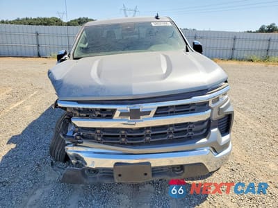 Piąte zdjęcie samochodu w środku: 2025 CHEVROLET SILVERADO K1500 LT VIN:1GCPKDEKXSZ195601 - miniatura