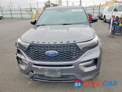 Piąte zdjęcie samochodu w środku: 2021 FORD EXPLORER ST VIN:1FM5K8GC4MGB70949 - miniatura