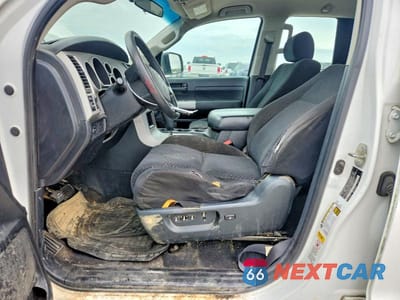 Zdjęcie 7 z 12 samochodu: 2008 TOYOTA TUNDRA SR5 VIN:5TBBT54148S460781 - miniatura