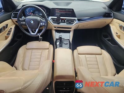 Zdjęcie 8 z 12 samochodu: 2019 BMW 330I VIN:WBA5R1C53KAK08165 - miniatura