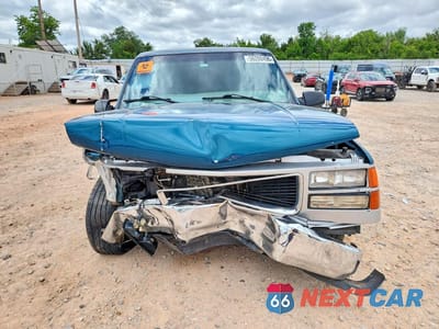 Piąte zdjęcie samochodu w środku: 1995 GMC SIERRA C1500 VIN:2GTEC19K4S1591755 - miniatura