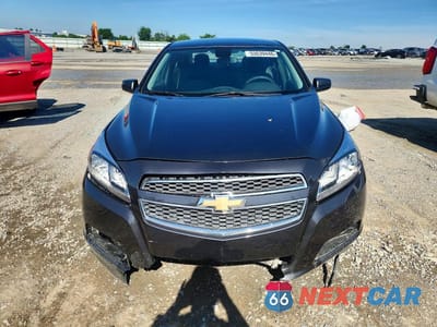 Piąte zdjęcie samochodu w środku: 2014 CHEVROLET MALIBU LS VIN:1G11B5SLXEF122249 - miniatura