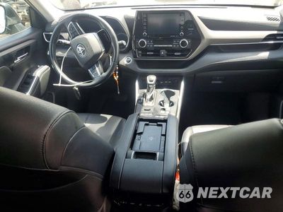 Zdjęcie 8 z 12 samochodu: 2021 TOYOTA HIGHLANDER XLE VIN:5TDGZRBH0MS533268 - miniatura
