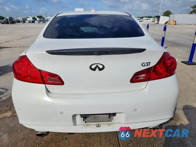Zdjęcie 6 z 12 samochodu: 2011 INFINITI G37 BASE/SPORT VIN:JN1CV6AP0BM302139 - miniatura